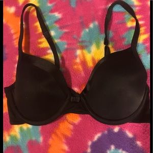 Black bra silky lining on top portion